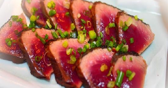 カツオのたたき/Seared Skipjacktuna 	(KATSUO NO TATAKI)